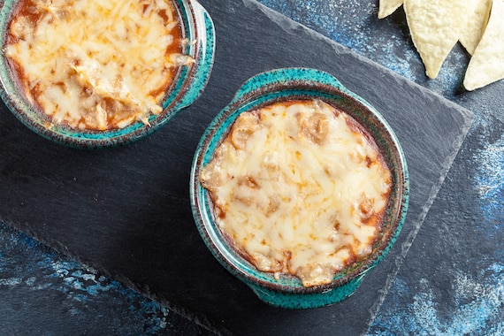 Zapiekana zupa meksykańska z serem  