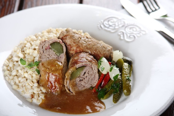 Zrazy wołowe w sosie cebulowym