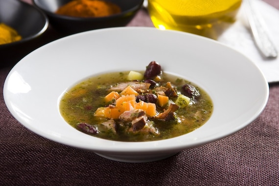 Zupa fasolowa na kiełbasie