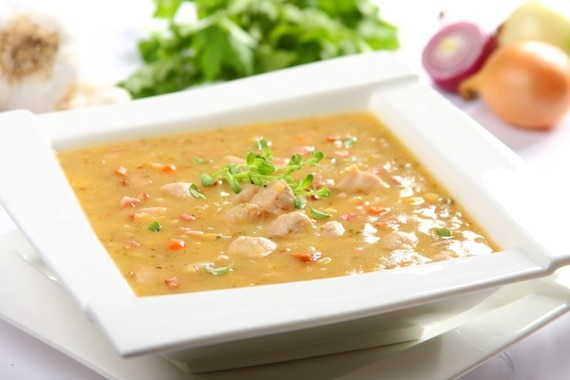 Zupa grochowa na wieprzowinie