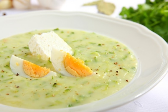 Zupa z cukinii z twarogiem