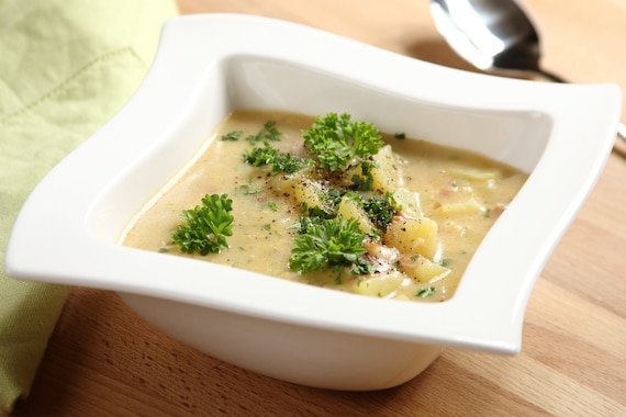 Zupa z kurek z ziemniakami i boczkiem 