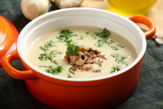 Zupa ziemniaczano-pieczarkowa z boczniakami 