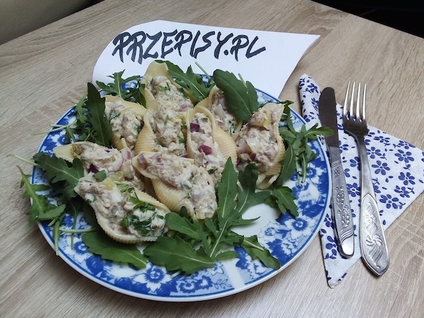 Makaronowe muszle z sałatką z makreli na rukoli - zdjęcie użytkownika - zdjęcie numer 1