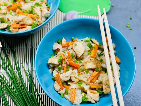 Pad Thai - tajski smażony makaron - zdjęcie użytkownika - zdjęcie numer 1