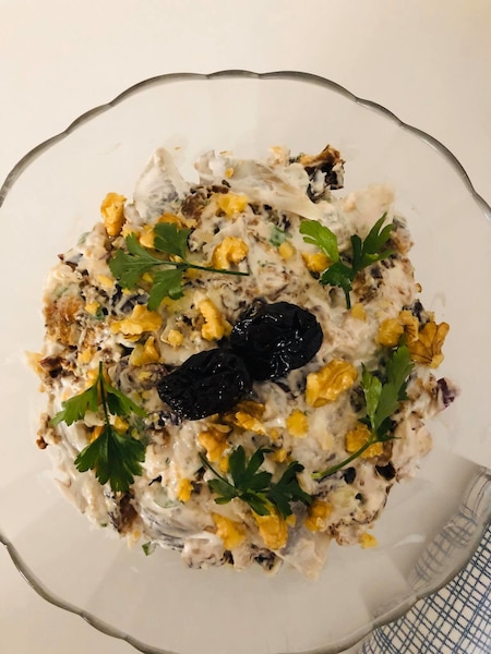 Śledzie z rodzynkami, orzechami i granatem - VIDEO - zdjęcie użytkownika - zdjęcie numer 1