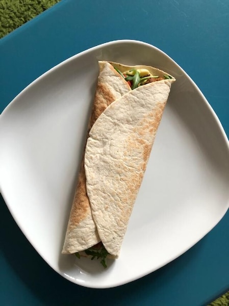 Wrapy z kurczakiem i warzywami - VIDEO - zdjęcie użytkownika - zdjęcie numer 1