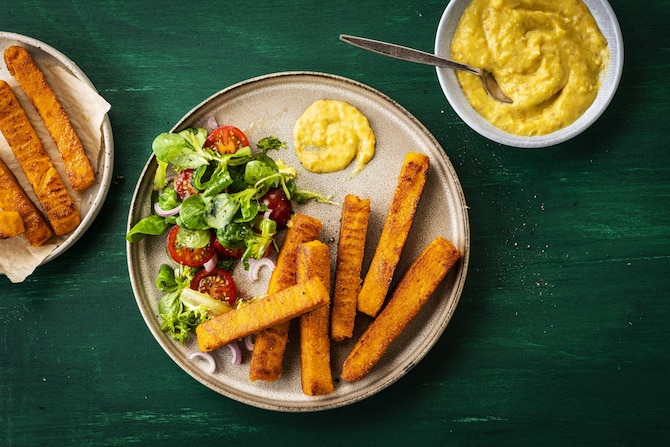 Frytki z polenty z ketchupem curry