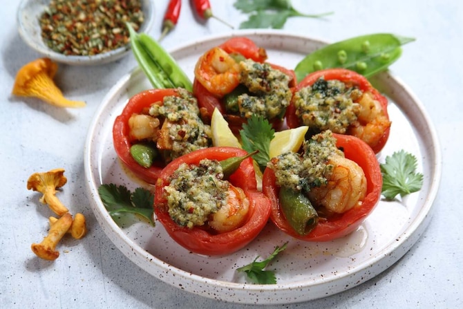 Krewetki zapiekane w pomidorach