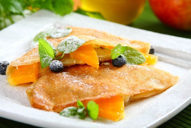 Naleśniki z serem i rodzynkami