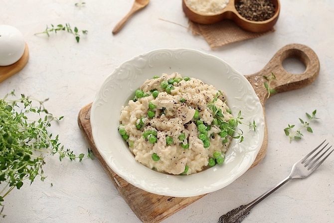 Risotto z kurczakiem i groszkiem