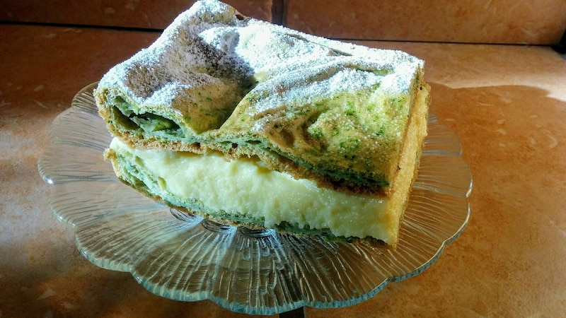 Wiosenne Karpaty ( karpatka ze szpinakiem )