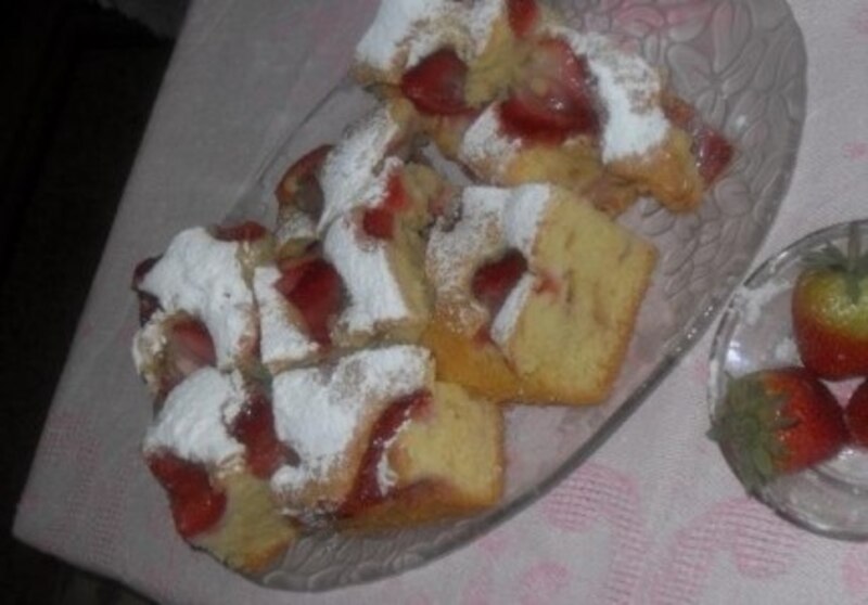 Truskawkowe na cieście ucieranym